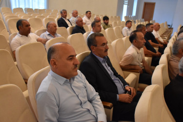 İmişlidə ipəkçilik, baramaçılıq və müasir suvarma texnologiyalarının inkişafına həsr olunmuş görüş keçirilib