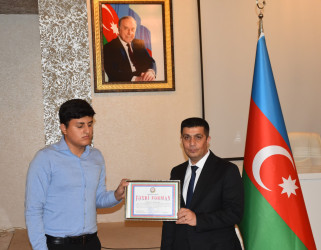 İmişlidə yüksək bal toplayaraq tələbə adını qazanan məzunlarla görüş keçirilib