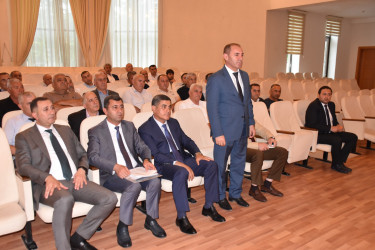 İmişlidə ipəkçilik, baramaçılıq və müasir suvarma texnologiyalarının inkişafına həsr olunmuş görüş keçirilib