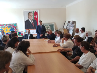 İmişlidə “Dövlət idarəçiliyində və mediada Azərbaycan ədəbi dilinin düzgün tətbiqi” mövzusuna həsr olunmuş dəyirmi masa keçirilib