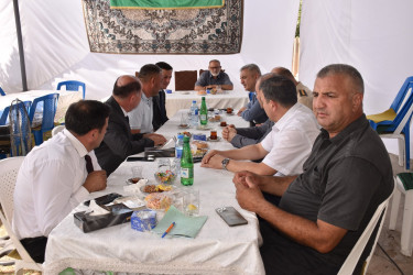 İcra başçısı şəhid Mürşüd Nərimanovun yas mərasimində iştirak edib