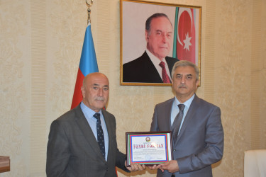 İmişlidə dövlət qulluqçularının peşə bayramı qeyd olunub