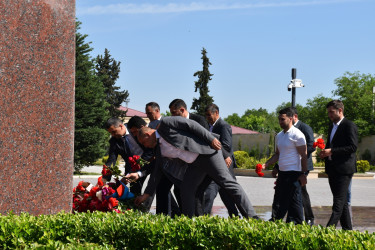 Ümummilli Lider Heydər Əliyevin anadan olmasının 102-ci ildönümü böyük ehtiramla yad edilib