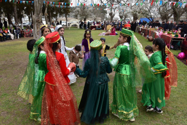 İmişli rayonunun Məzrəli kəndində Yel çərşənbəsi münasibətilə bayram tədbiri keçirilib
