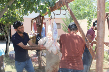 İmişlidə Qurban bayramı münasibəti ilə bayram sovqatları paylanılıb