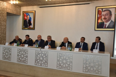 İmişlidə 2025-ci ilin sosial-iqtisadi inkişafının yekunlarına və qarşıda duran  vəzifələrə həsr olunmuş hesabat yığıncağı keçirilib