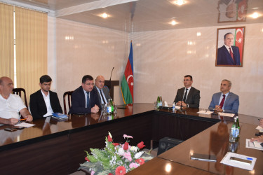 İmişlidə məşğulluq imkanlarının genişləndirilməsi mövzusunda dəyirmi masa keçirilib