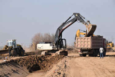 İmişlidə suvarma kanallarına beton üzlük çəkilməsinə başlanılıb