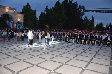 İmişlidə Ümummilli Lider Heydər Əliyevin anadan olmasının 103-cü ildönümünə həsr olunmuş konsert proqramı keçirilib
