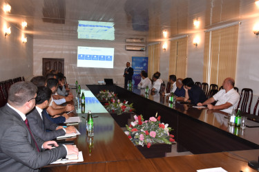 İmişlidə məşğulluq imkanlarının genişləndirilməsi mövzusunda dəyirmi masa keçirilib