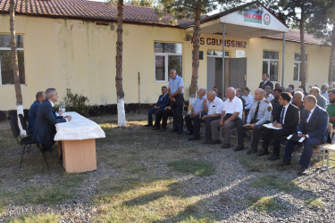 Qaraqaşlı kəndində 15.09.2026-cı il tarixdə vətəndaşlarla səyyar görüş keçirilib