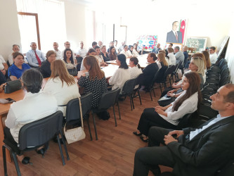 İmişlidə “Dövlət idarəçiliyində və mediada Azərbaycan ədəbi dilinin düzgün tətbiqi” mövzusuna həsr olunmuş dəyirmi masa keçirilib