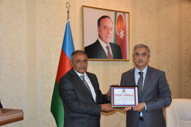 İmişlidə dövlət qulluqçularının peşə bayramı qeyd olunub