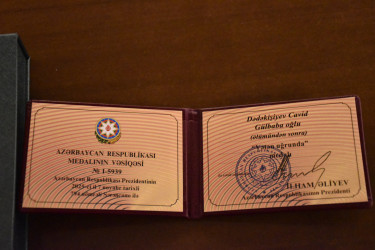 İmişlidə şəhidin təltif olunduğu “Vətən uğrunda" medalı ailəsinə təqdim edilib