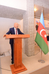 YAP yeni dövrün çağırışlarına uyğun olaraq fəaliyyətini davam etdirir
