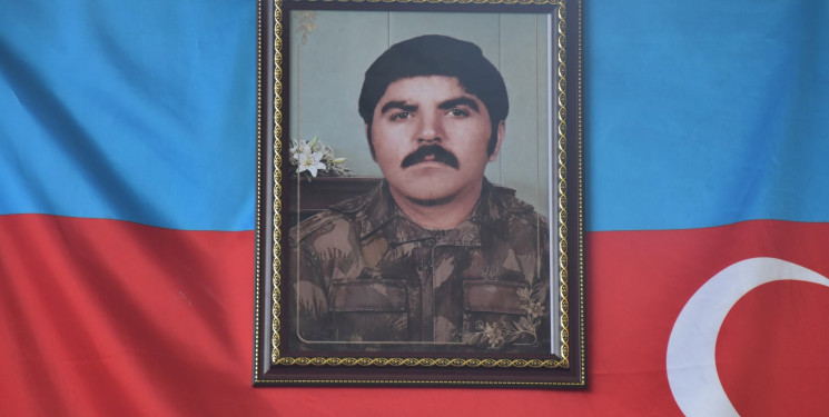 İmişlidə Birinci Qarabağ müharibəsində itkin düşmüş şəhid Mürşüd Nərimanovun yas mərasimi qeyd olunub