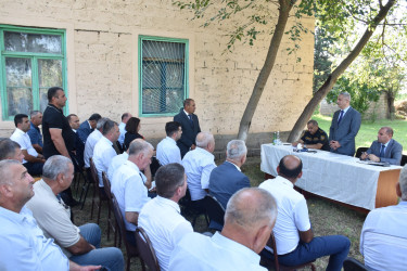 Muradalılı kəndində sakinlərlə növbəti səyyar qəbul keçirilib