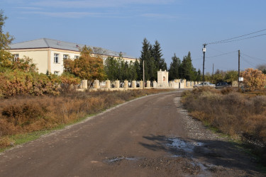 Nurulu kəndində şəhid Akif Bayramovun adını daşıyan məktəbə gedən avtomobil yolu asfaltlanıb