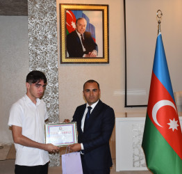 İmişlidə yüksək bal toplayaraq tələbə adını qazanan məzunlarla görüş keçirilib