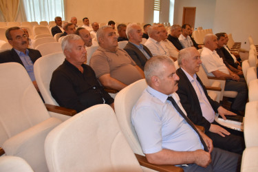 İmişlidə ipəkçilik, baramaçılıq və müasir suvarma texnologiyalarının inkişafına həsr olunmuş görüş keçirilib