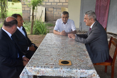 Qurban bayramı ərəfəsində şəhid ailələri ziyarət edilib